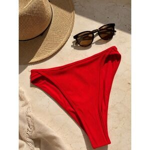 L*Space Kourt Bottom‎ Classic Ribbed Bikini Bottom Flame Red RHKOC25 Small